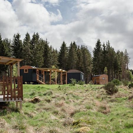 Highland Shepherd Huts ネシー・ブリッジ エクステリア 写真