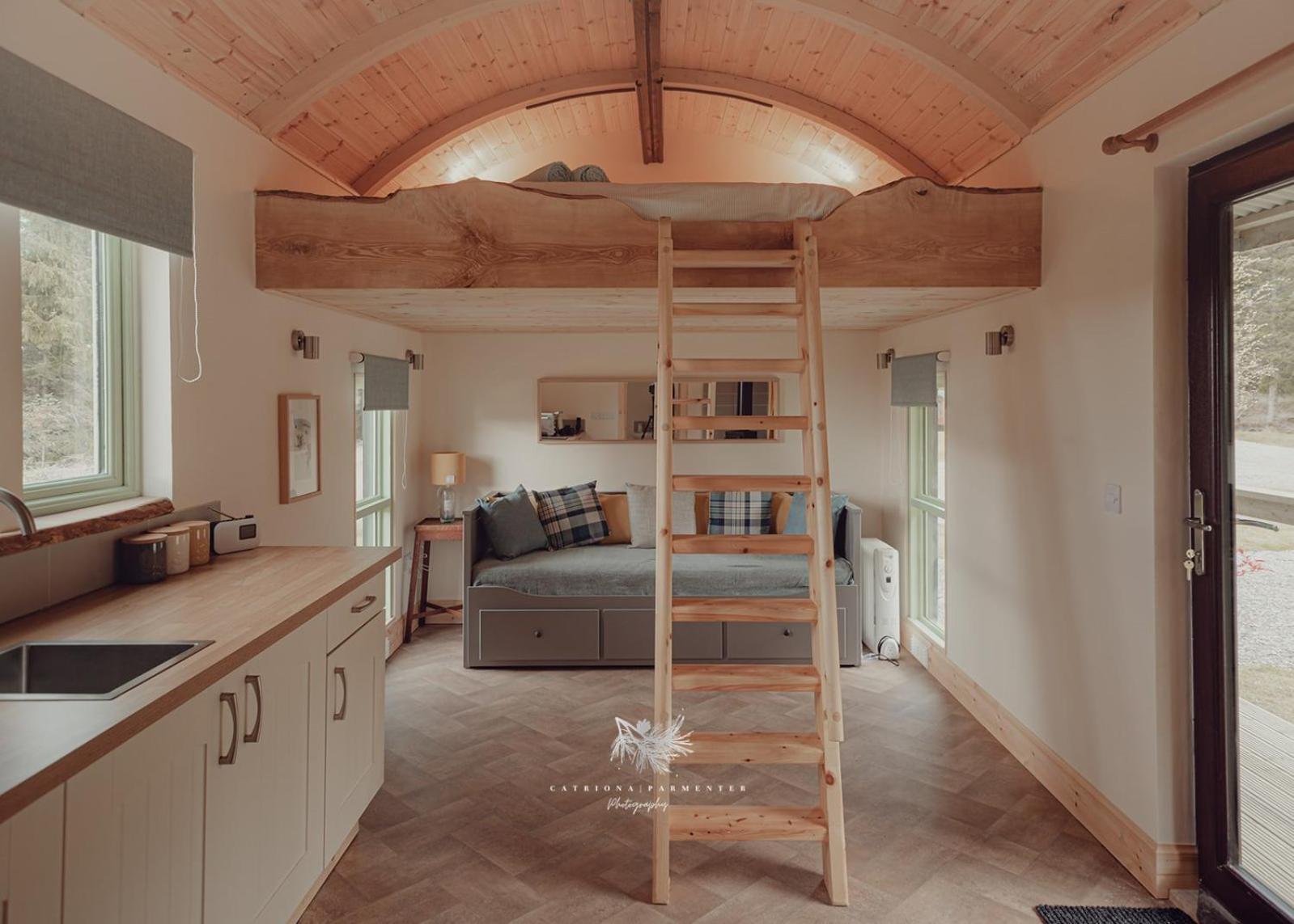 Highland Shepherd Huts ネシー・ブリッジ エクステリア 写真