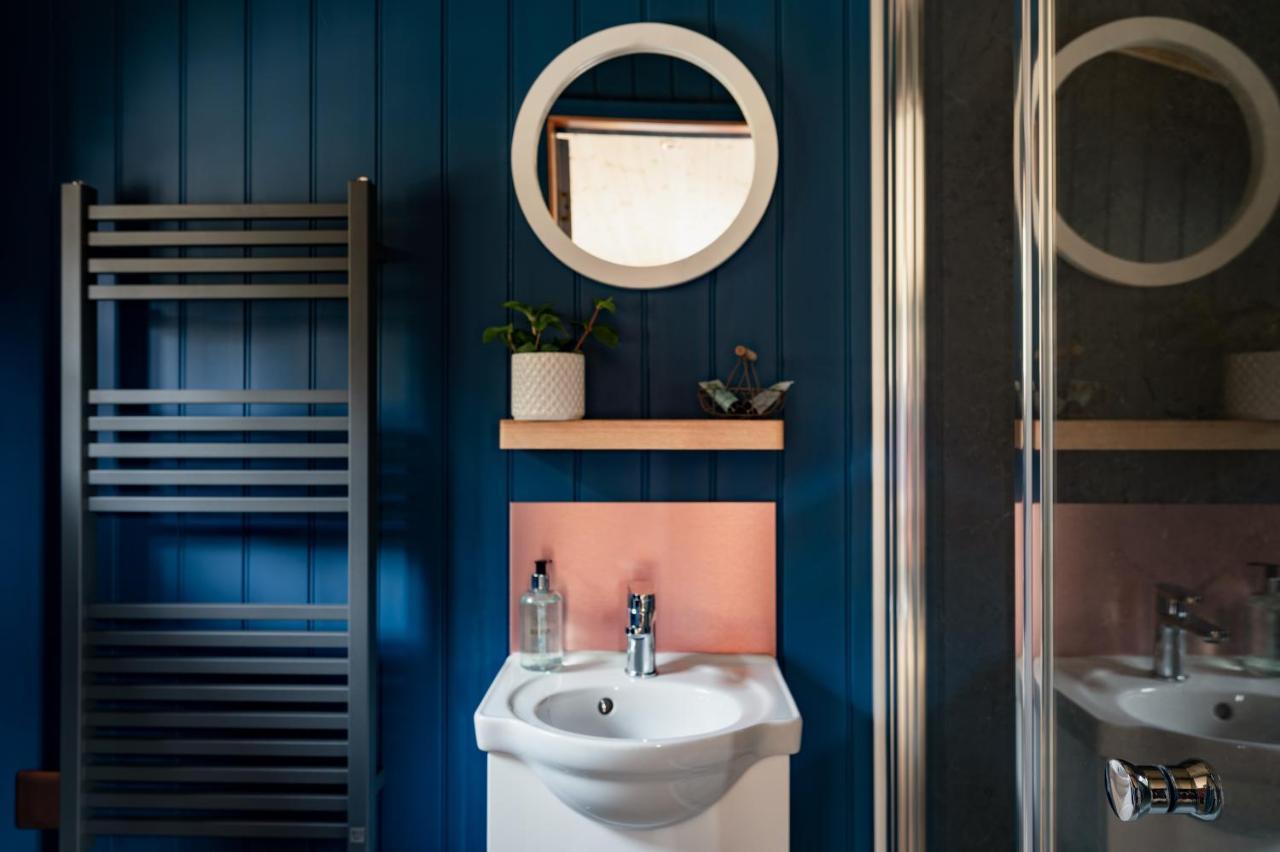 Highland Shepherd Huts ネシー・ブリッジ エクステリア 写真