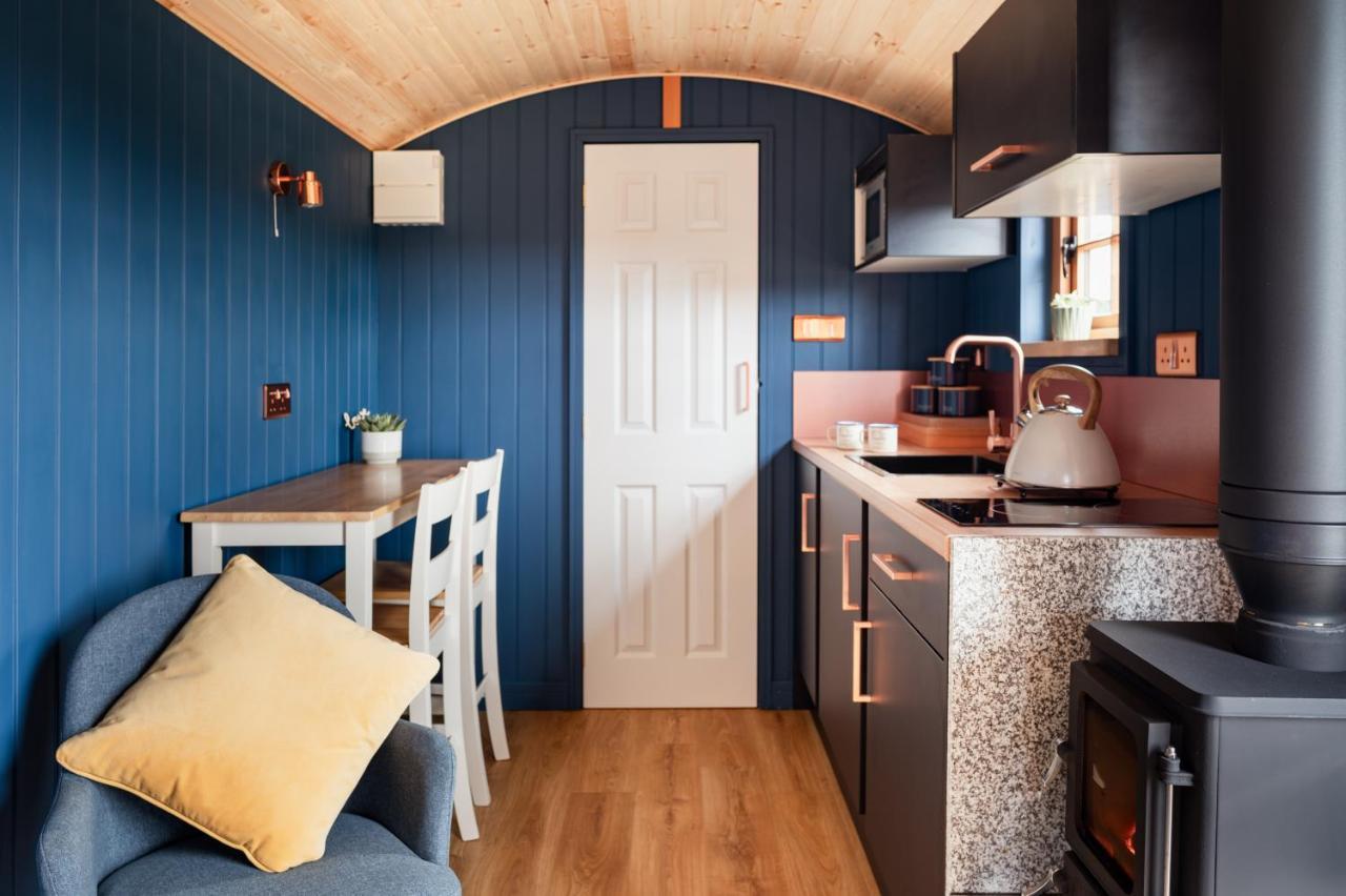 Highland Shepherd Huts ネシー・ブリッジ エクステリア 写真