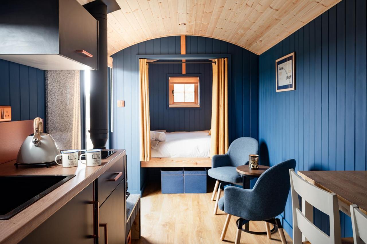 Highland Shepherd Huts ネシー・ブリッジ エクステリア 写真